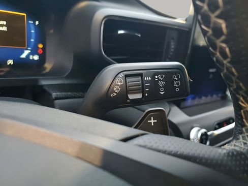 Used 2020 Ford Explorer ST w/ ST Street Pack image 36