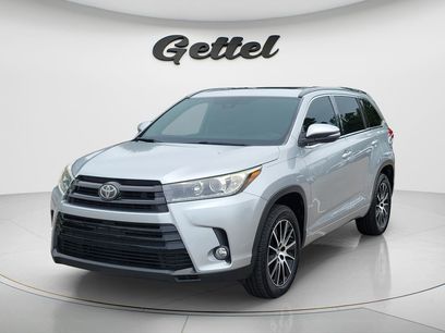 Certified 2018 Toyota Highlander SE