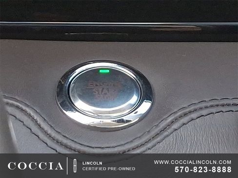 Certified 2024 Lincoln Navigator Black Label image 24