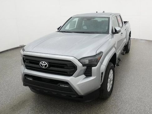 New 2026 Toyota Tacoma SR5 AWD/4WD image 3