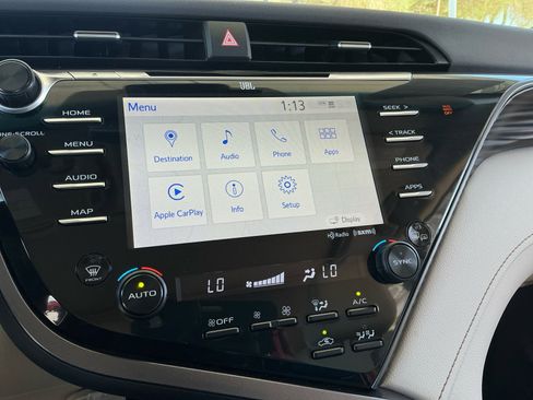 Used 2020 Toyota Camry XLE w/ Driver Assist Package FWD image 12