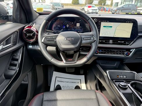 Used 2025 Chevrolet Equinox RS w/ Convenience Package III image 34