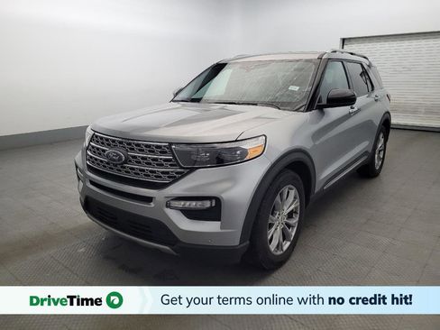 Used 2023 Ford Explorer Limited image 1