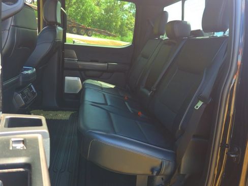 Used 2024 Ford F150 Lariat w/ Equipment Group 502A High AWD/4WD image 12