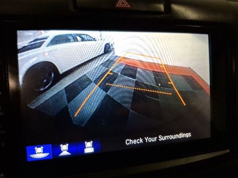 Used 2016 Honda CR-V Touring image 26