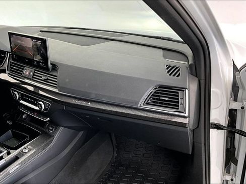 Used 2021 Audi SQ5 Prestige w/ Prestige Package AWD/4WD image 20