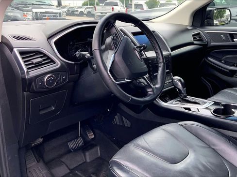 Used 2017 Ford Edge Titanium w/ Equipment Group 302A image 15