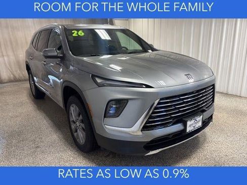 New 2026 Buick Enclave Preferred image 2