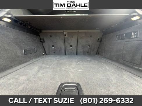 Used 2023 BMW iX xDrive50 w/ Premium Package AWD/4WD image 18