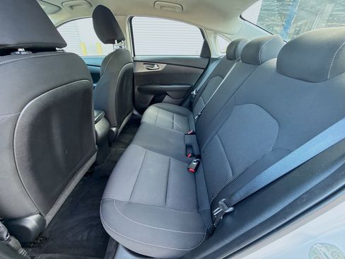 Used 2021 Kia Forte LXS image 20