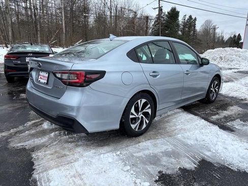 Used 2023 Subaru Legacy Premium image 7