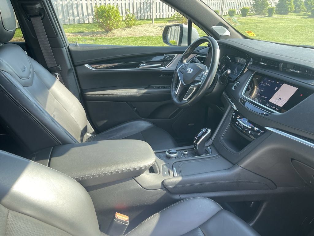Used 2024 Cadillac XT5 Premium Luxury AWD/4WD image 42