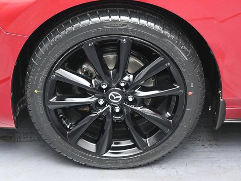 Used 2023 MAZDA MAZDA3 s FWD image 12