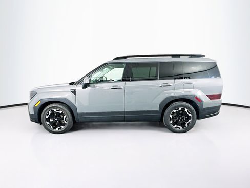 Used 2025 Hyundai Santa Fe SEL image 4