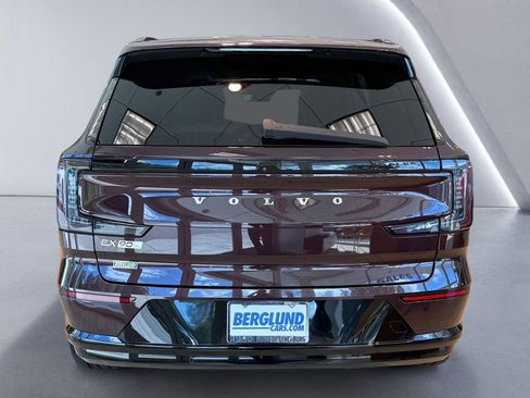 New 2025 Volvo EX90 Ultra image 5