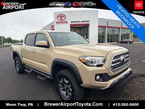 Used 2017 Toyota Tacoma TRD Off-Road AWD/4WD image 1