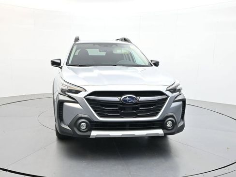 Used 2024 Subaru Outback Limited AWD/4WD image 2