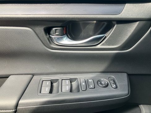 Certified 2025 Honda CR-V EX image 36
