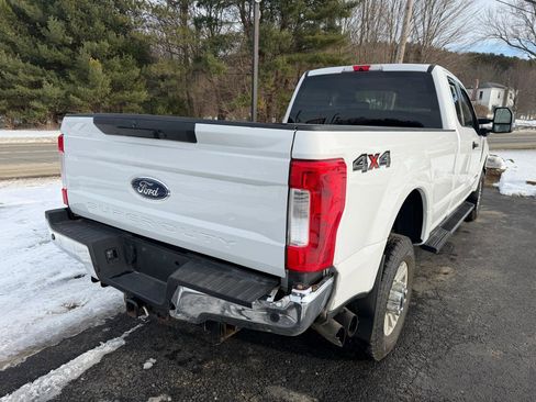 Used 2019 Ford F350 XLT w/ XLT Value Package image 5
