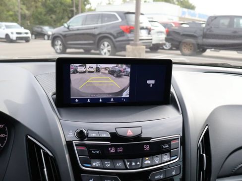 Used 2024 Acura RDX SH-AWD image 21