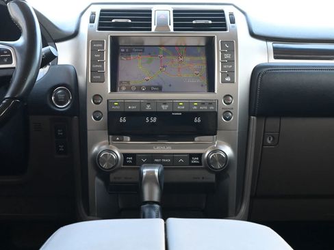 Used 2021 Lexus GX 460 Premium w/ Premium Package AWD/4WD image 13