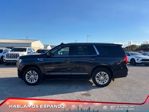 Certified 2023 GMC Yukon SLT w/ SLT Premium Package image 4