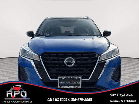 Used 2021 Nissan Kicks SV image 8