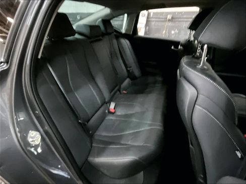 Used 2023 Acura TLX w/ Technology Package image 29