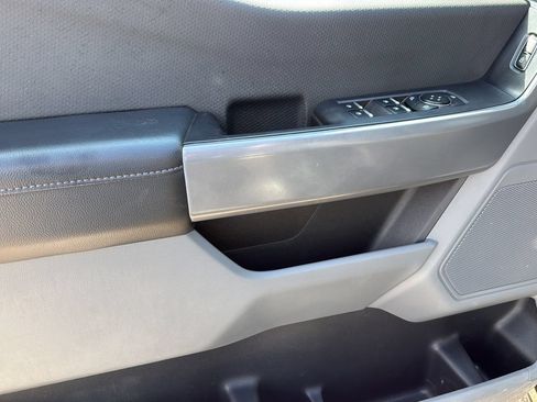 Used 2023 Ford F150 XLT AWD/4WD image 11