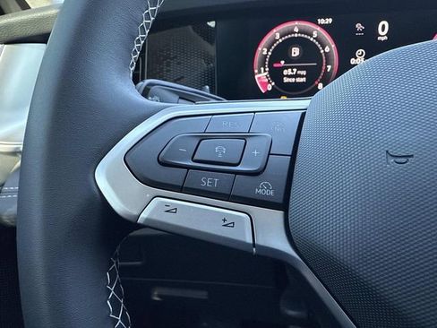 New 2026 Volkswagen Tiguan SE image 22