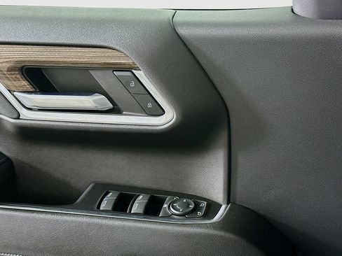 Used 2023 Chevrolet Silverado 1500 LT image 15