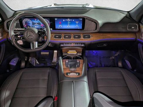 New 2025 Mercedes-Benz GLS 580 GLS 580 image 16