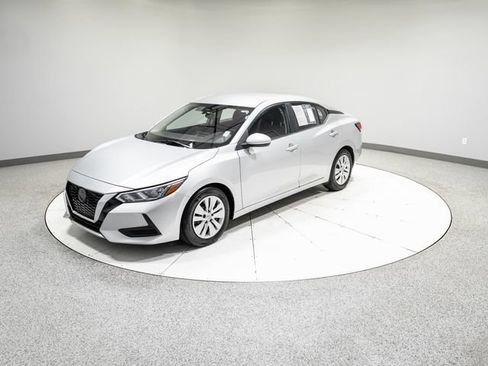Used 2022 Nissan Sentra S FWD image 31