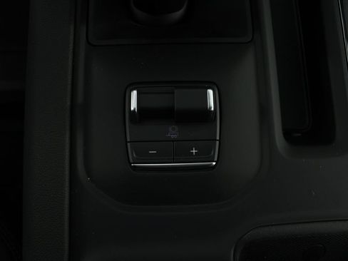 New 2026 GMC Sierra 1500 AT4 w/ AT4 Premium Package AWD/4WD image 9