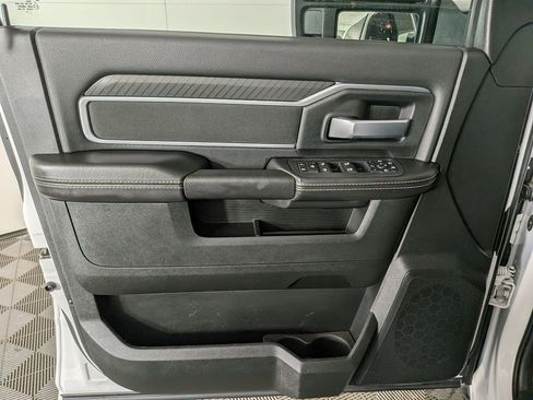 Certified 2025 RAM 2500 Big Horn image 16