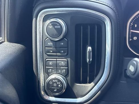 Used 2022 GMC Sierra 2500 Denali w/ Denali Ultimate Package AWD/4WD image 30