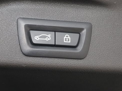 Used 2021 BMW X5 M50i image 79