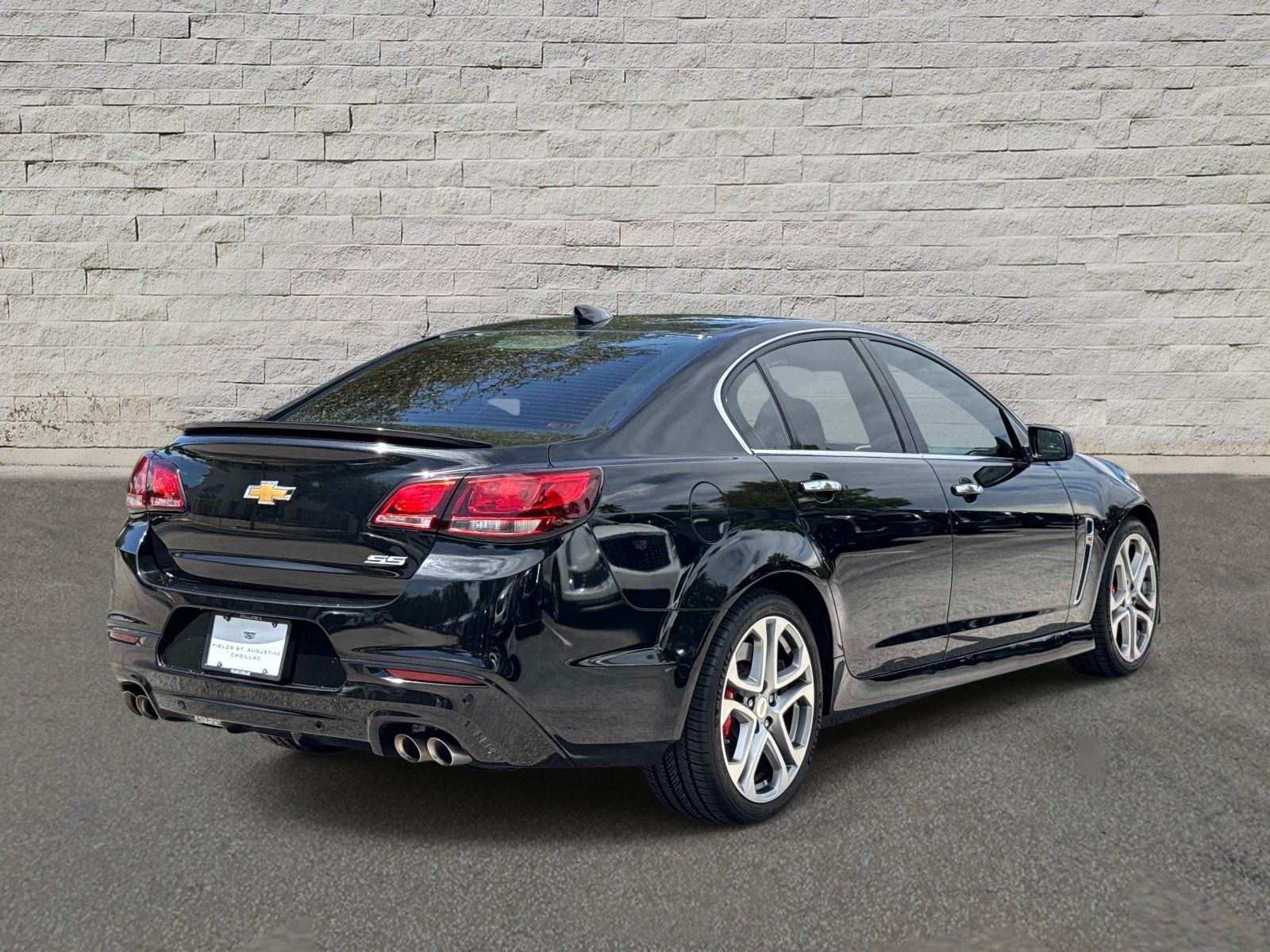 Used 2017 Chevrolet SS RWD image 5