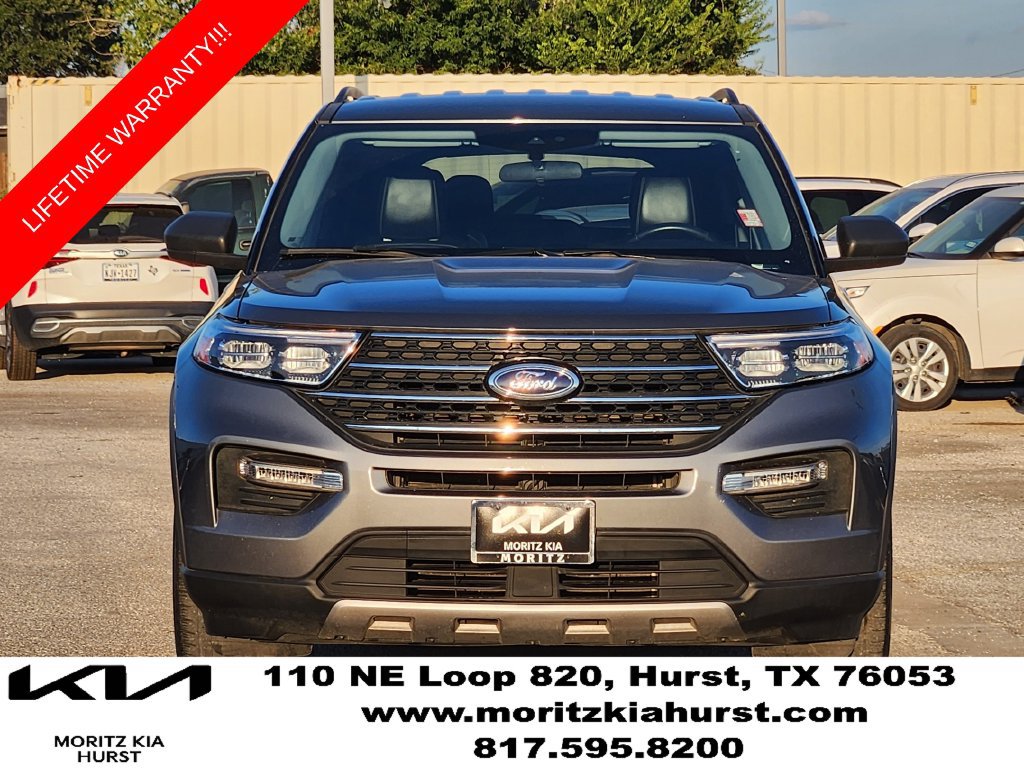 Used 2023 Ford Explorer XLT w/ Equipment Group 202A RWD image 2
