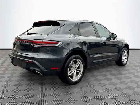 Used 2022 Porsche Macan image 6