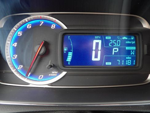 Used 2016 Chevrolet Trax LT w/ LT Convenience Package image 15