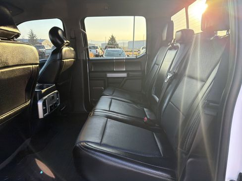 Used 2017 Ford F150 Lariat AWD/4WD image 8