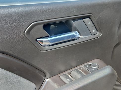 New 2026 GMC Canyon Elevation w/ Convenience Package image 14