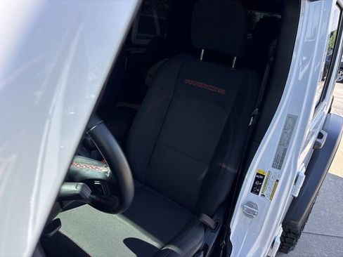 Used 2021 Jeep Wrangler Unlimited Rubicon AWD/4WD image 22