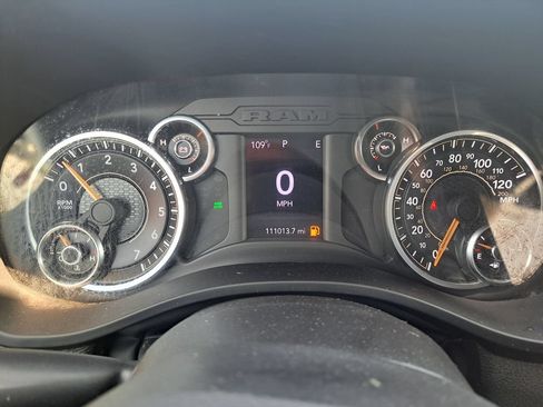 Used 2022 RAM 1500 Big Horn AWD/4WD image 12