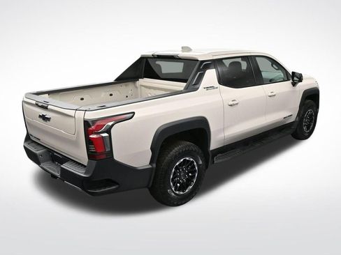 Used 2026 Chevrolet Silverado EV Trail Boss w/ Plus Package AWD/4WD image 19
