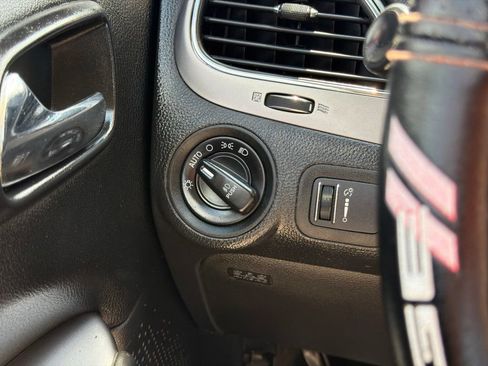Used 2019 Dodge Journey Crossroad FWD image 26