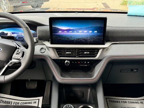 New 2026 Ford Explorer ST-Line w/ ST-Line Street Pack AWD/4WD image 13