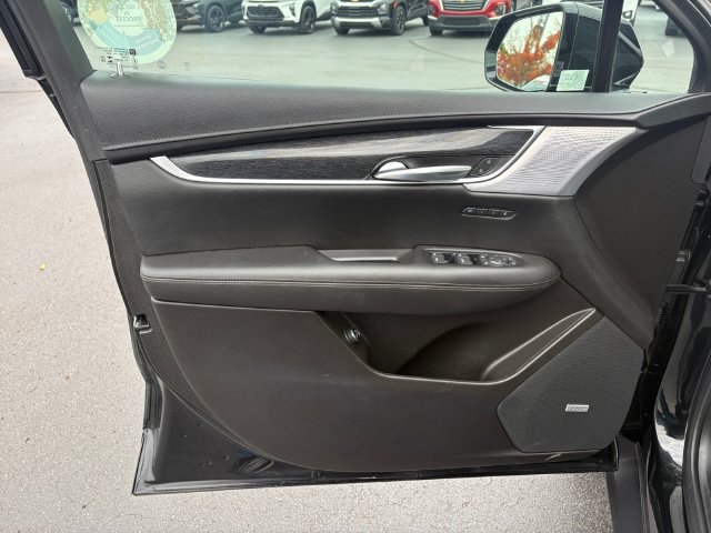 Used 2022 Cadillac XT5 Premium Luxury w/ LPO, Floor Liner Package FWD image 12