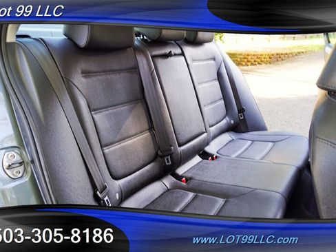 Used 2012 Volkswagen Jetta TDI FWD image 16